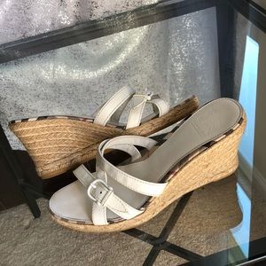 20% off bundle authentic Burberry